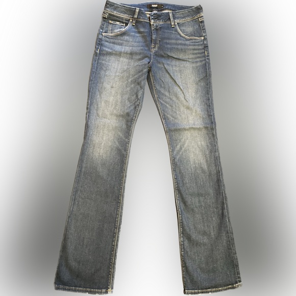 Hudson Beth Midrise Baby Boot Jeans - Picture 3 of 8